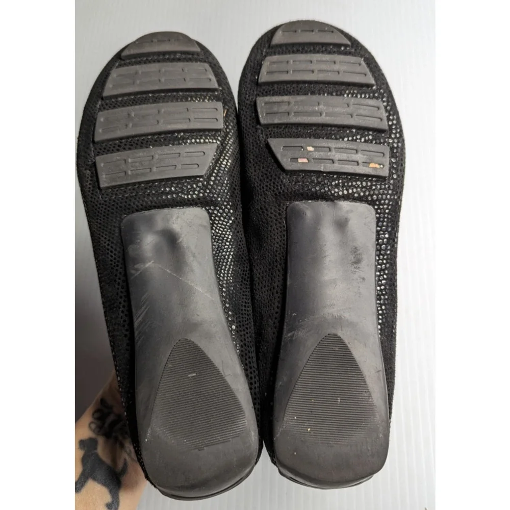Vaneli Womens Black Glossy Embossed Faux Snakeskin Suede Slip On Penny Loafers 8